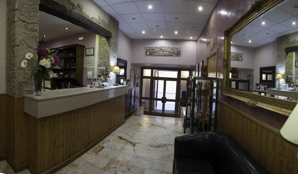 Hotel Alfonso IX (Adults Only) Caces 외부 사진